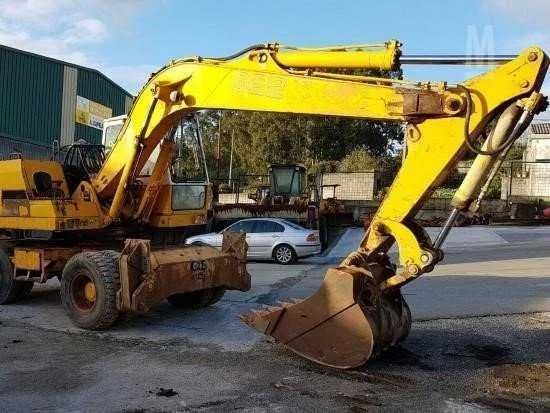 Dezmembrez excavator Liebherr A922 - Piese de schimb Liebherr