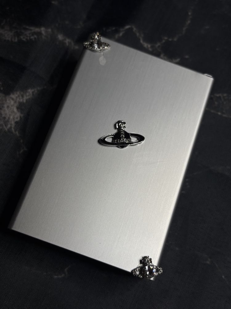 Cigarette box vivienne westwood