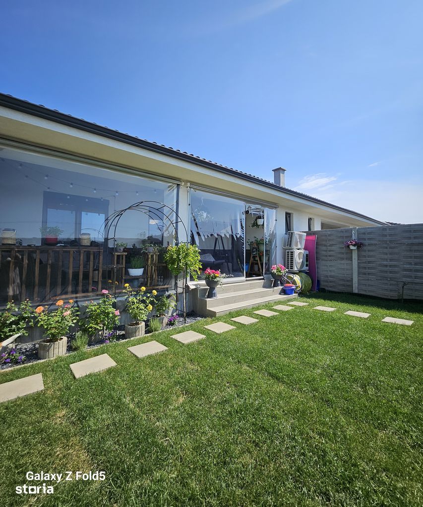 Casă NOUA tip duplex modernă, Nojorid