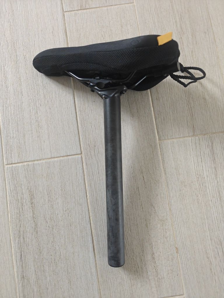 Tija 31.6 mm cu sa de bicicleta