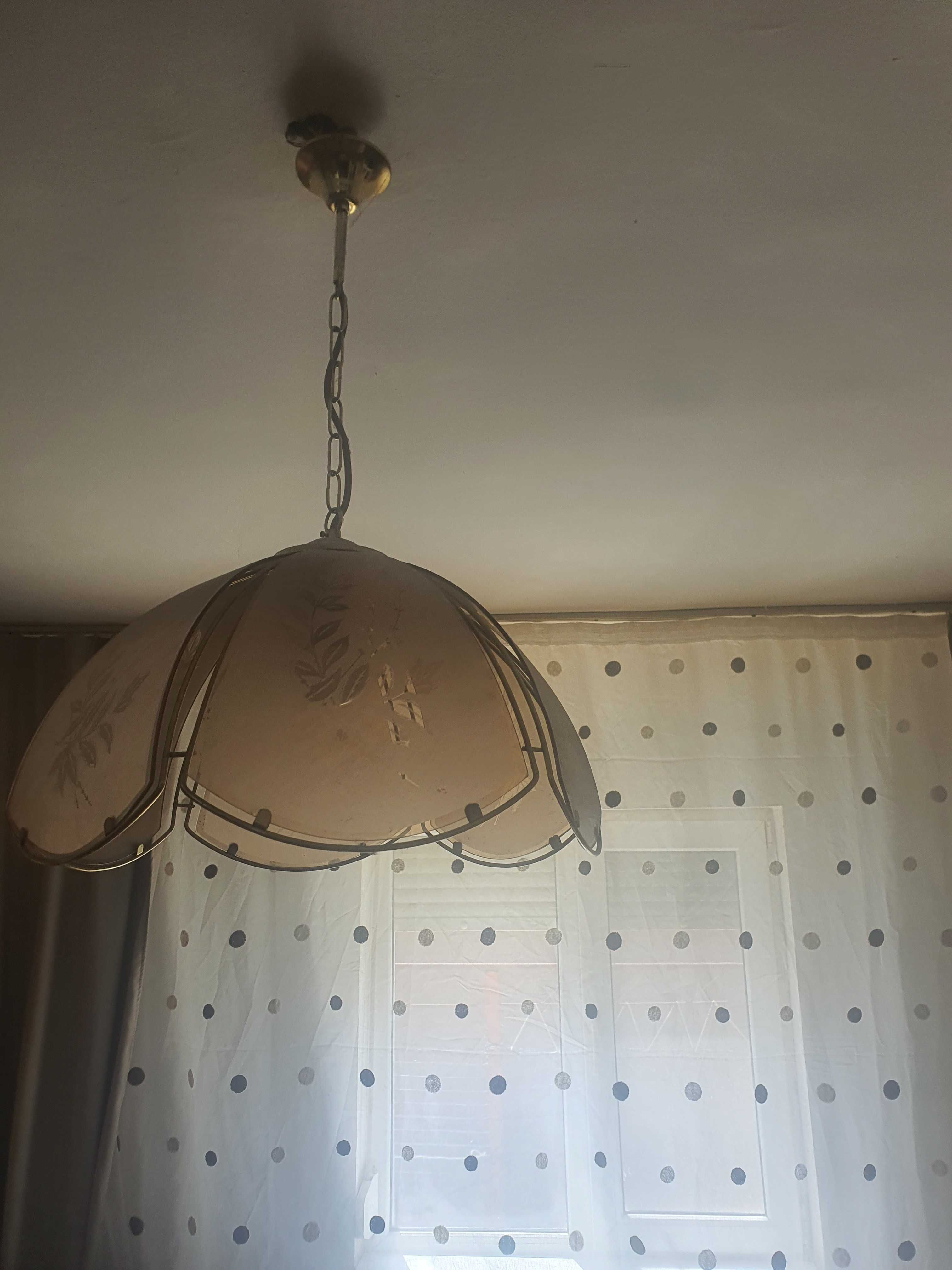Vand set candelabru-veioza vintage, in stare buna.