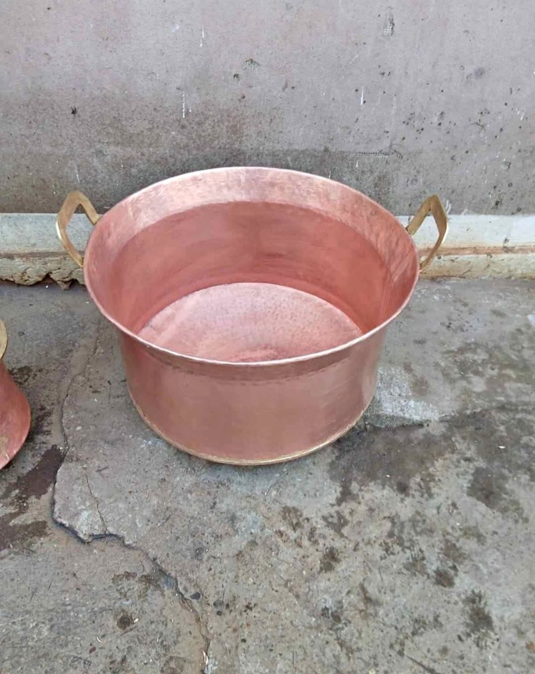 Vand caldari de facut magiun 
Orice capacitate din cupru alimentar 
50
