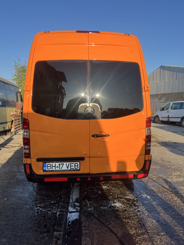 Vand Mercedes Benz