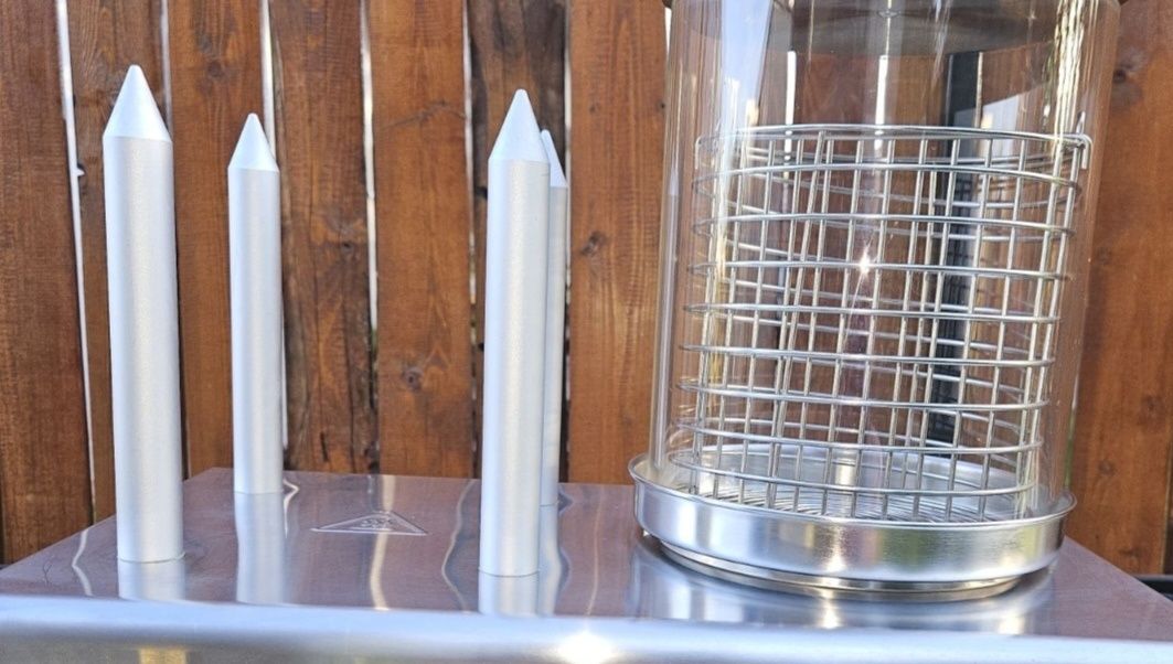 Aparat hotdog în stare de funcționare.