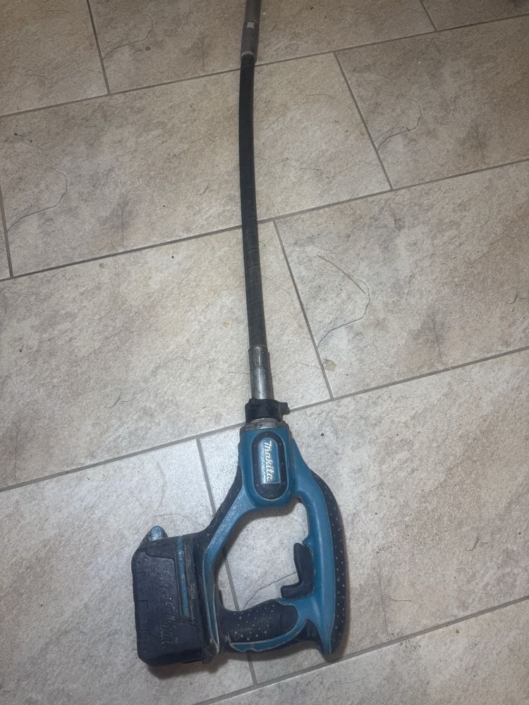 Vibrator makita