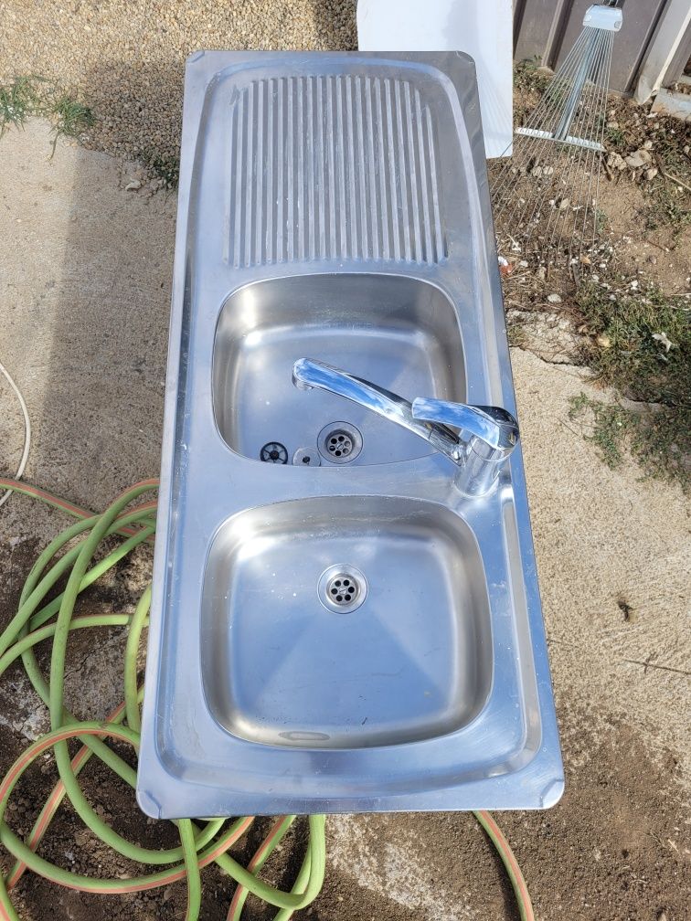 Chiuvetă bucătărie cu robinet grohe
