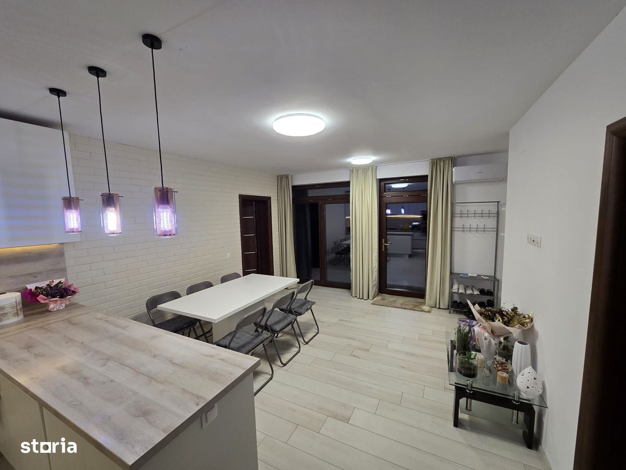 Casa Constructie Noua Les + Teren 4900 MP