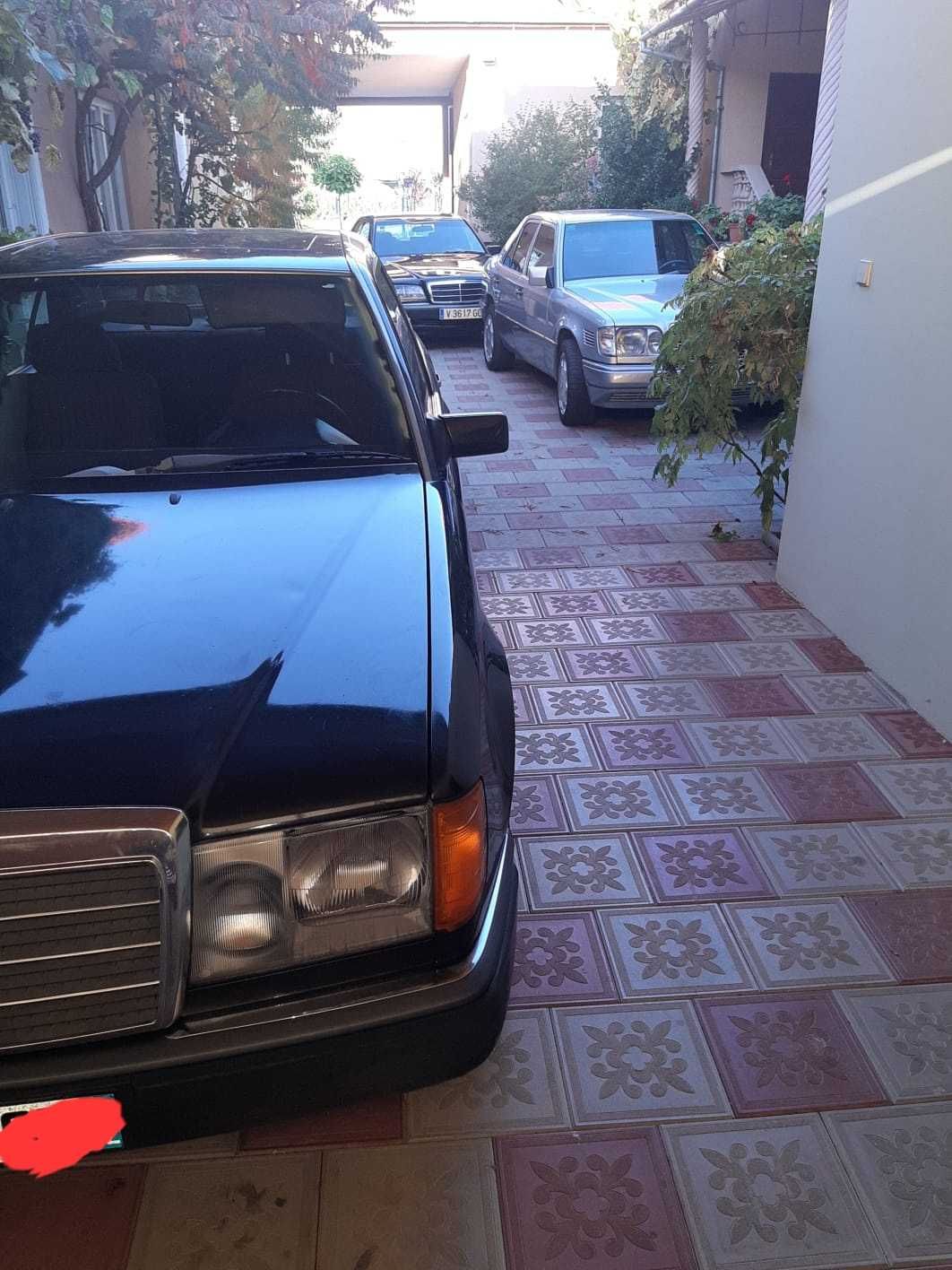 Mercedes Benz W124