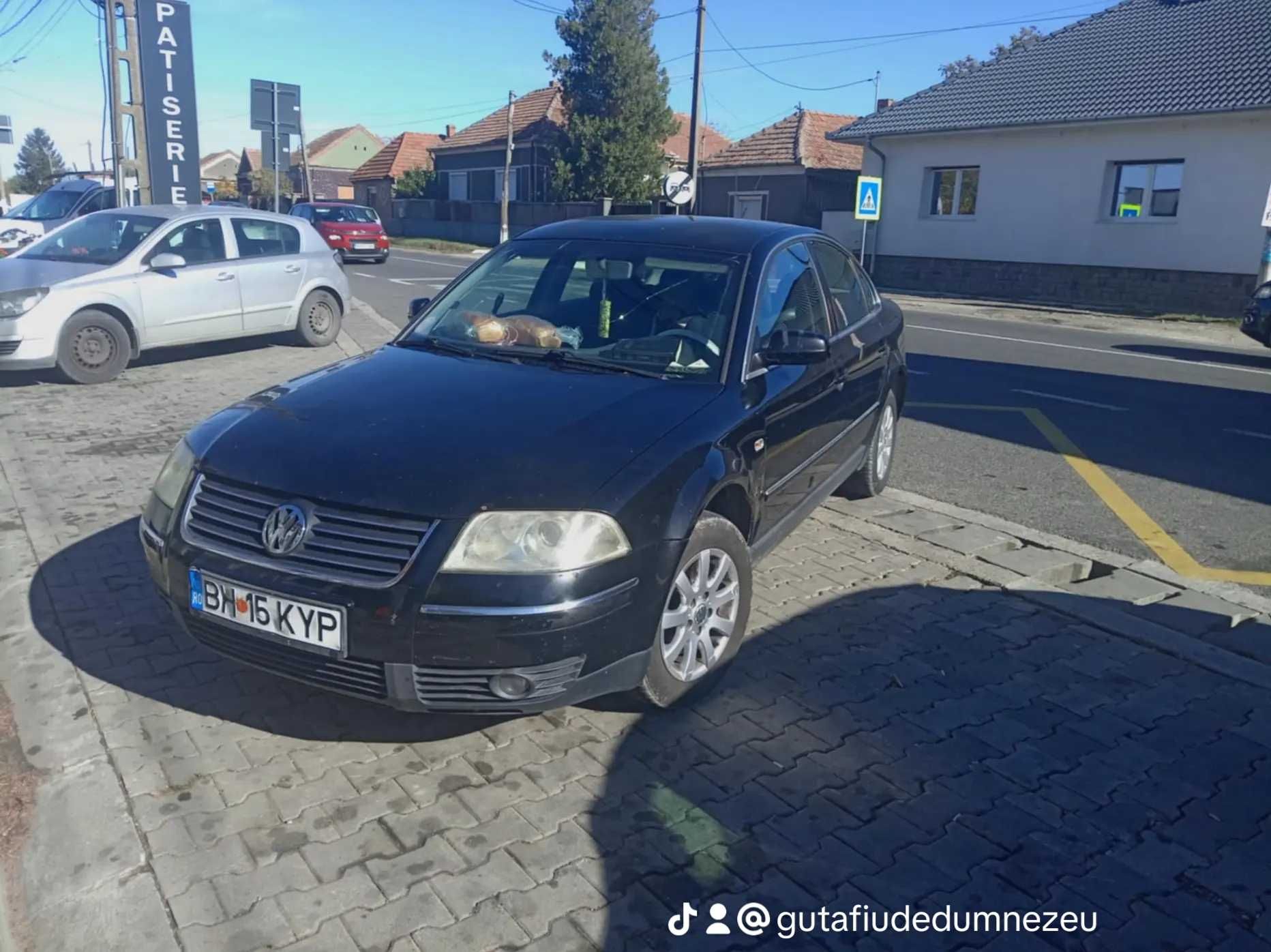 Vând Pasat B5 1.9 Tdi Disel anul 2002 urgent negociabil