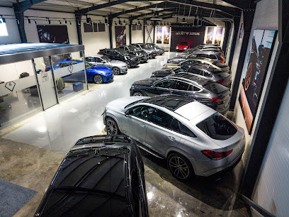 LUXURY MOTORS ORADEA