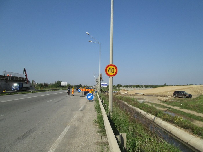 Circulaţia pe şoseaua de centură, deviată în weekend pentru lucrări la supra-pasajul din zona străzii Nojoridului