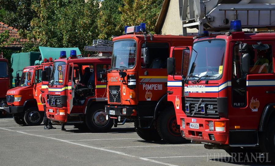 Casă din Nojorid, în flăcări din cauza unui aparat de radio